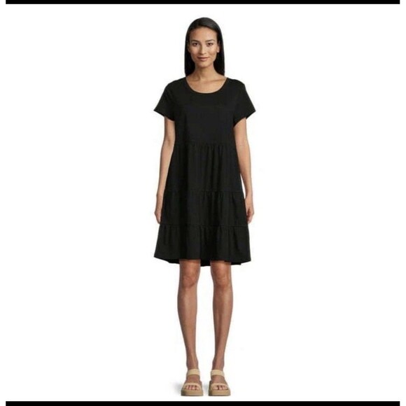 Time And Tru Dresses & Skirts - Time and Tru Dress Black Soot Tiered Cotton Casual Short Sleeve Pockets Size M